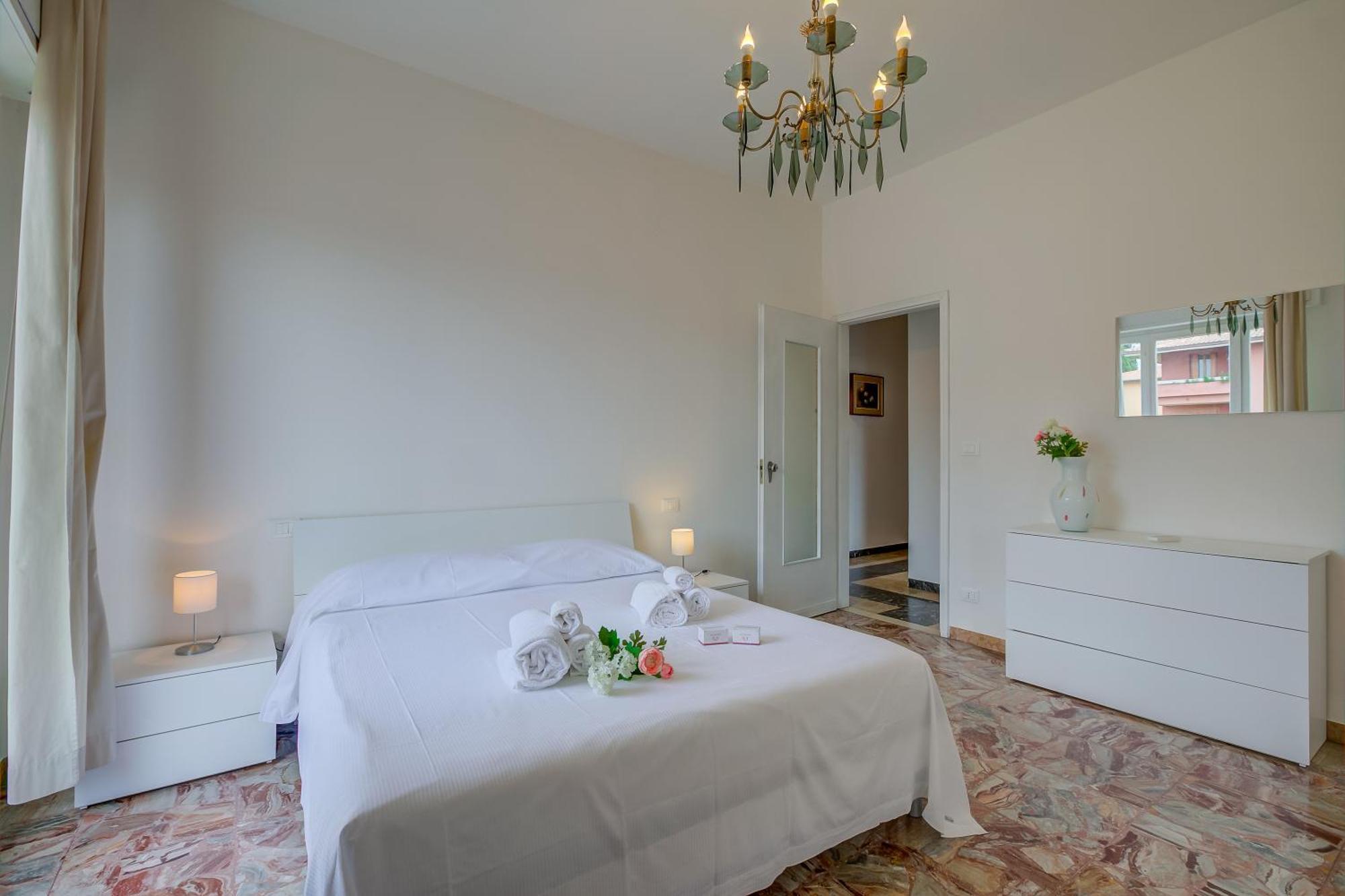 Casa Milly - Happy Rentals Ντεζεντσάνο ντελ Γκάρντα Εξωτερικό φωτογραφία