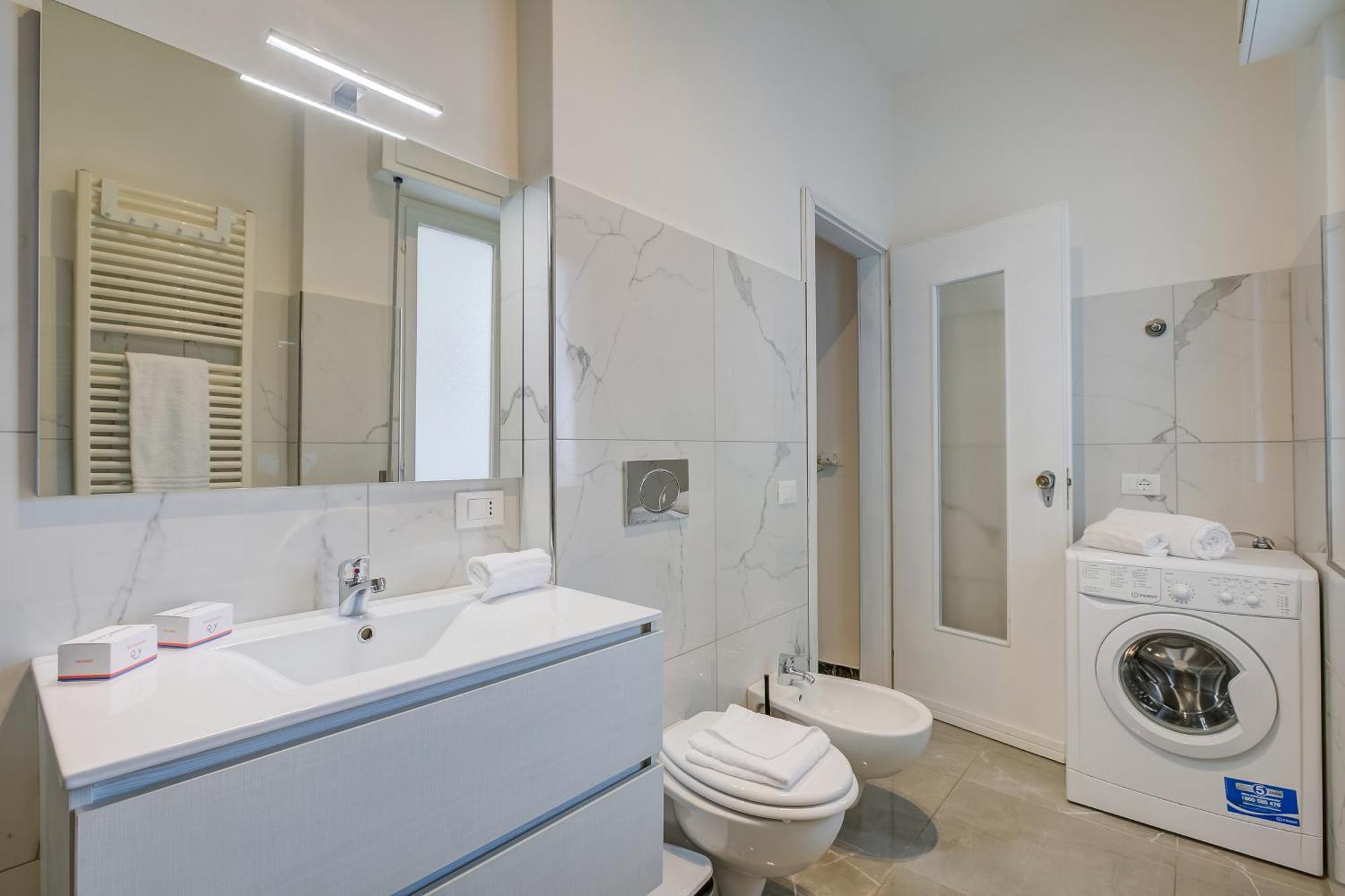 Casa Milly - Happy Rentals Ντεζεντσάνο ντελ Γκάρντα Εξωτερικό φωτογραφία