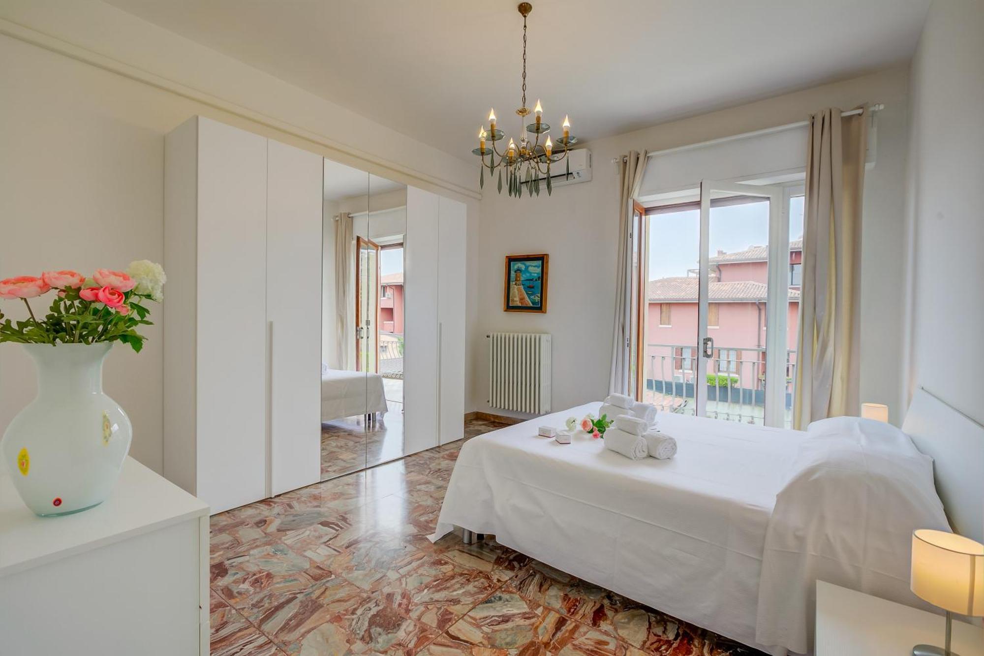 Casa Milly - Happy Rentals Ντεζεντσάνο ντελ Γκάρντα Εξωτερικό φωτογραφία