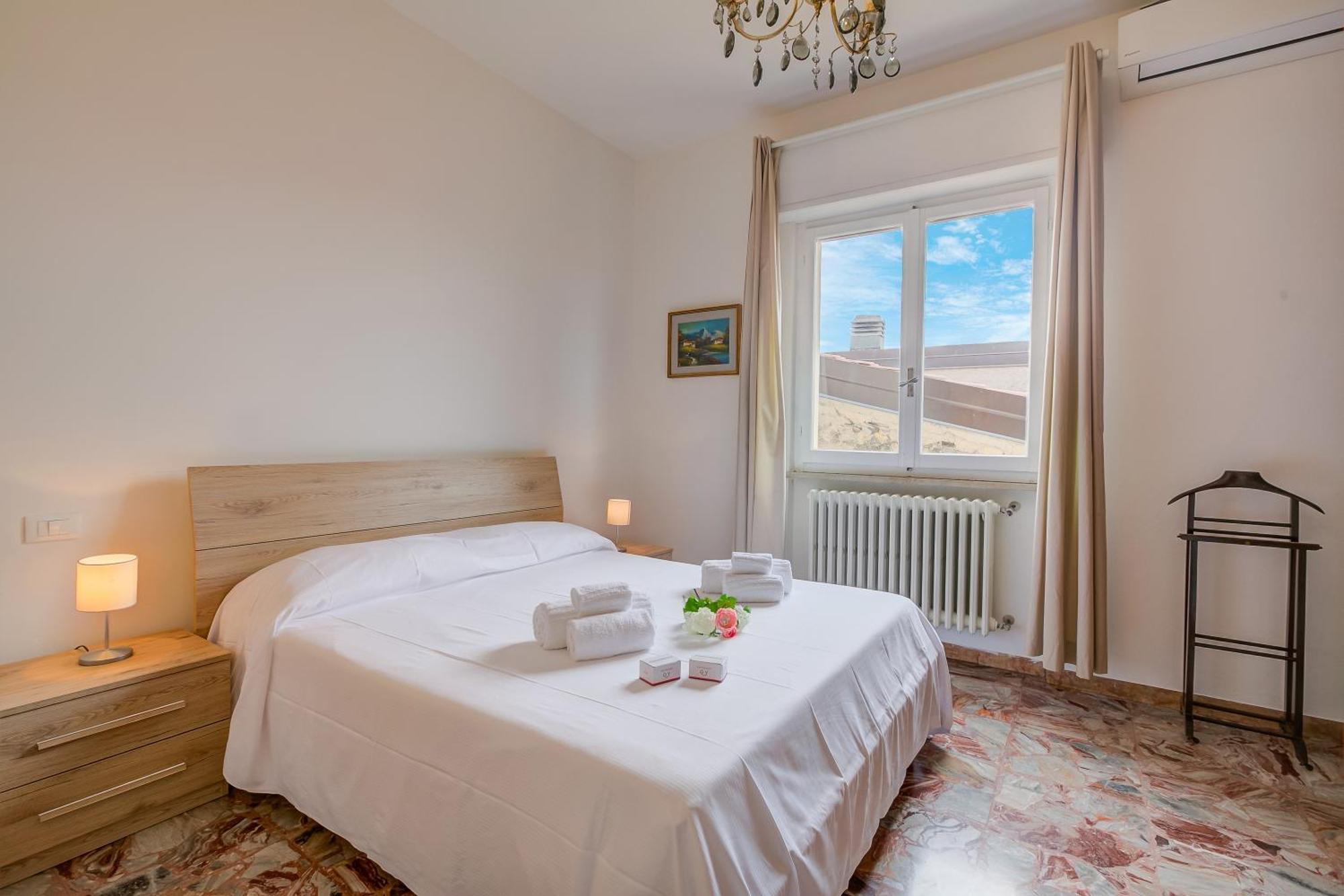 Casa Milly - Happy Rentals Ντεζεντσάνο ντελ Γκάρντα Εξωτερικό φωτογραφία